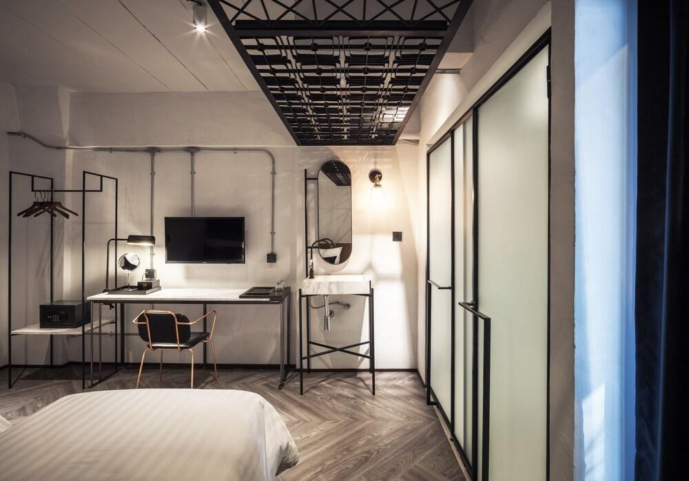 Ir-On Hotel Бангкок Екстер'єр фото